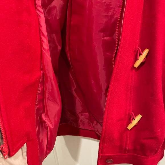 Vintage Herman Kay red wool toggle coat 8 - Picture 5 of 10